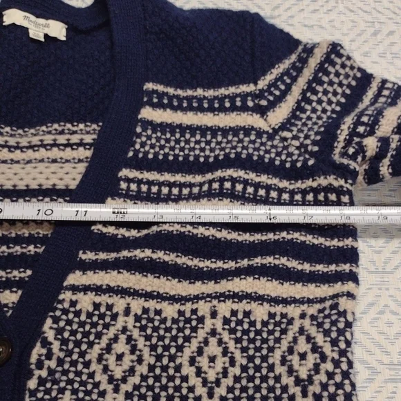 Madewell 100%Merino Wool Navy and Cream Striped Cardigan, Farm, Vacation, Y2K - Picture 10 of 12
